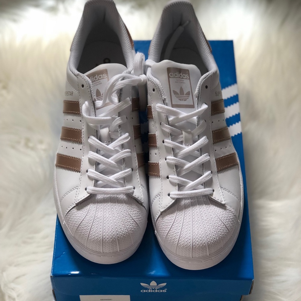 adidas superstar rose gold size 9